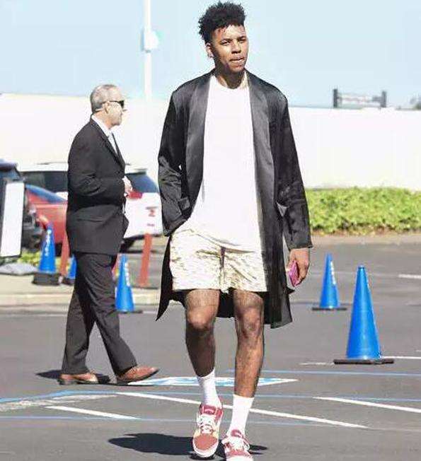 全球共性正 全球共性正